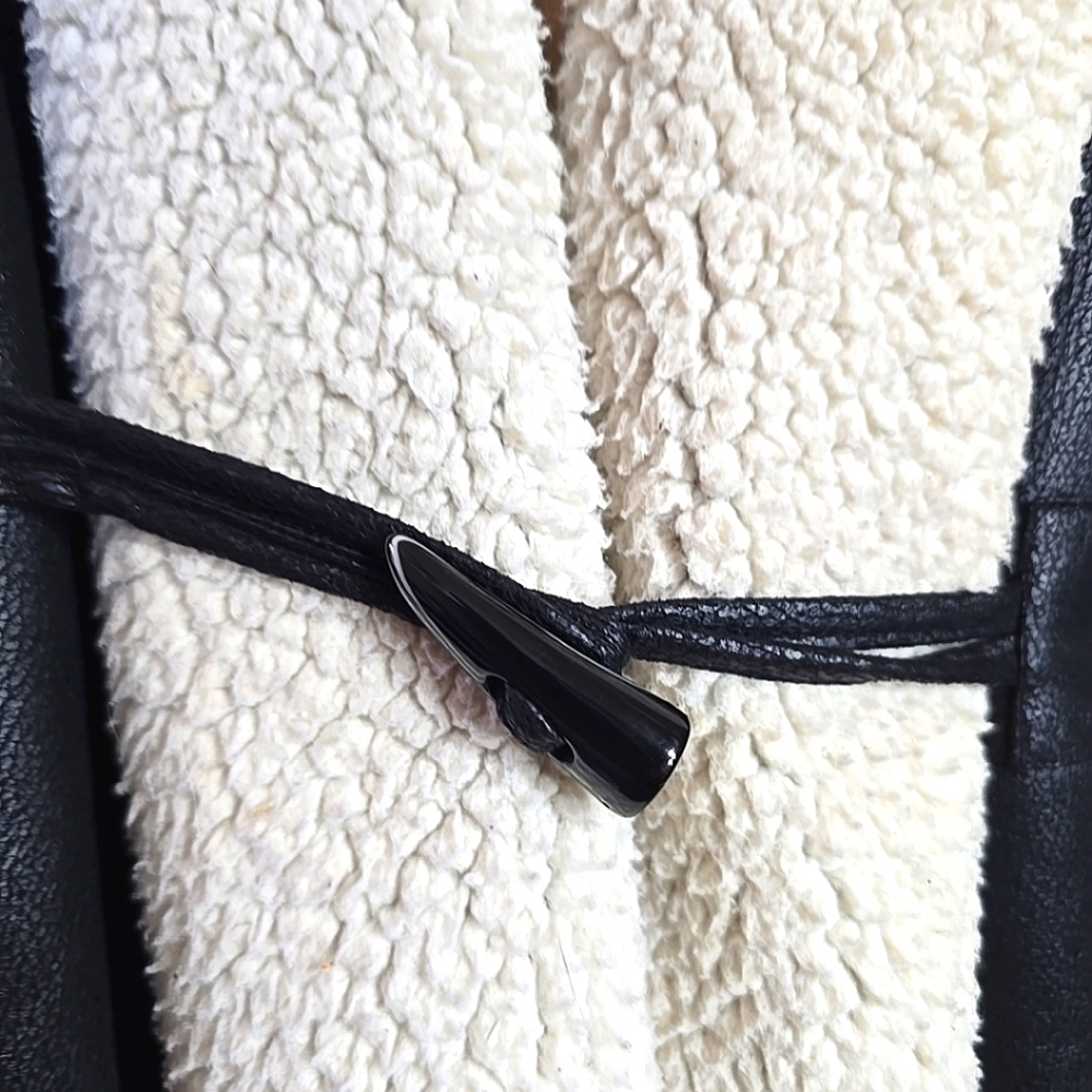 Sam Edelman Black Joya Faux Leather Sherpa Lined Toggle Open Jacket Size M - Picture 3 of 10